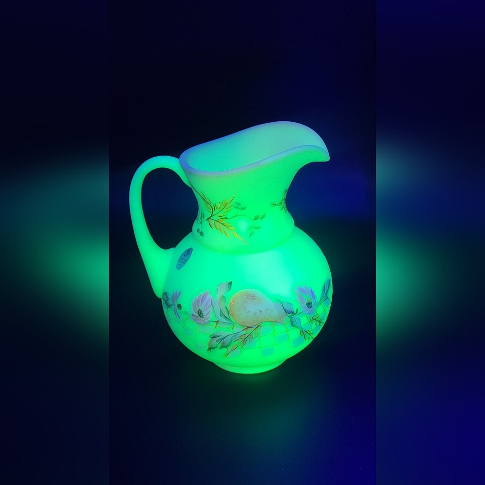 Fenton Uranium Burmese Bountiful Harvest Pitcher